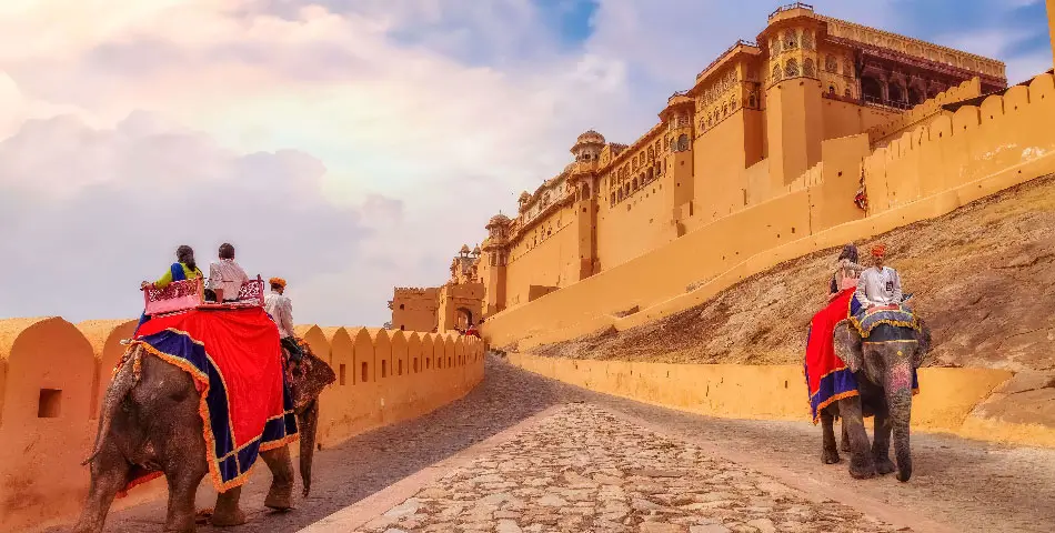 Jaipur Travel Guide | The Pink City & Golden Triangle Highlight