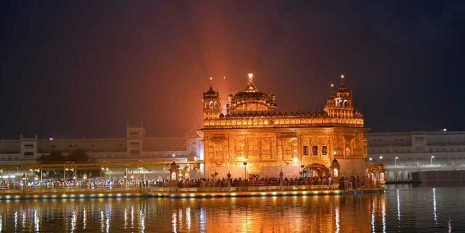 Golden Triangle Tour with Amritsar