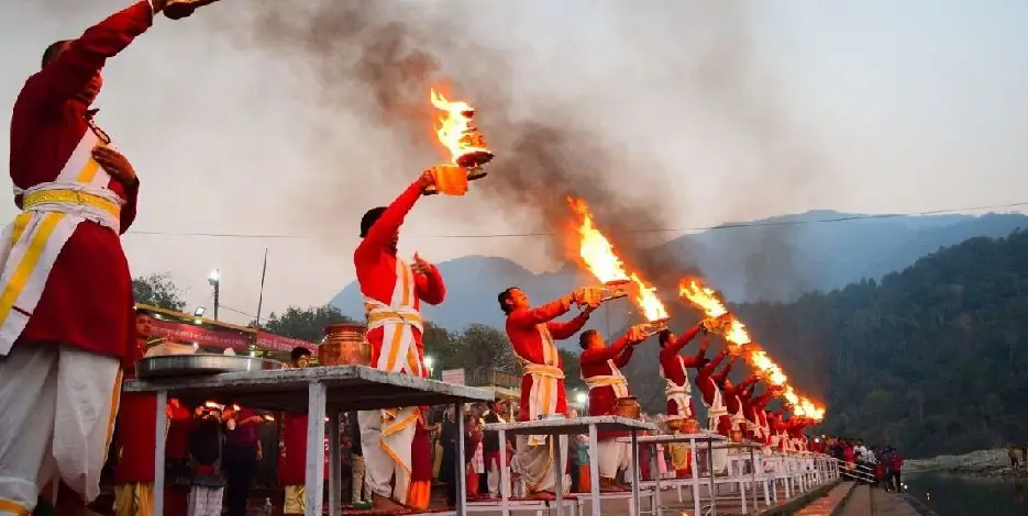 Golden Triangle Tour with Ganges – 10 Nights 11 Days Cultural & Spiritual Journey