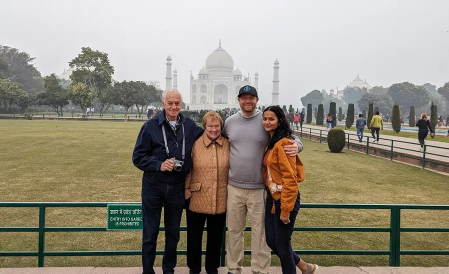 Private Helicopter Tour Taj Mahal Agra India with Golden Triangle