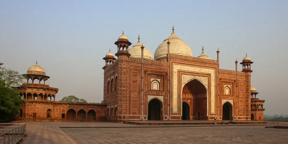 Heritage Haveli Tour Golden Triangle India with Rajasthan
