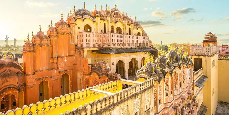 Luxury Boutique Golden Triangle India with Rooftop Taj Mahal View Hotel