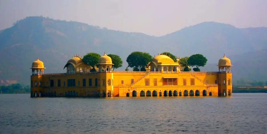 india-golden-triangle-jim-corbett-luxury-tour