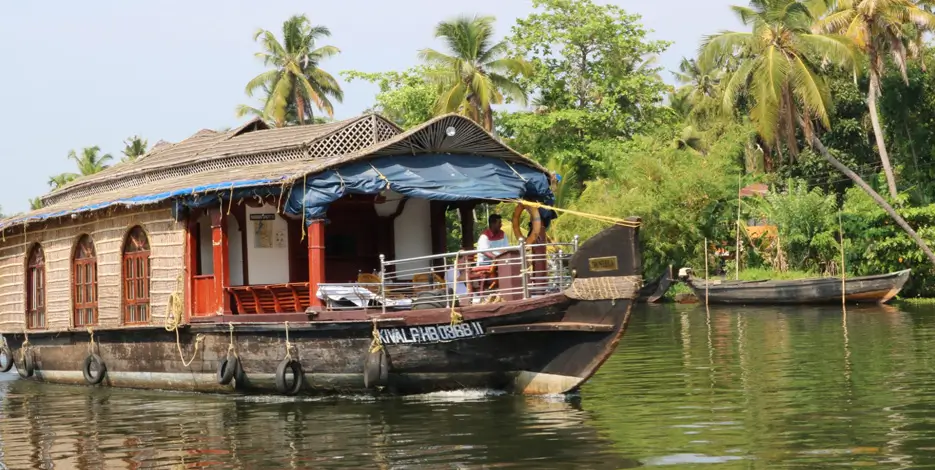 Golden Triangle Tour with Kerala 12 Days | Private India Tour