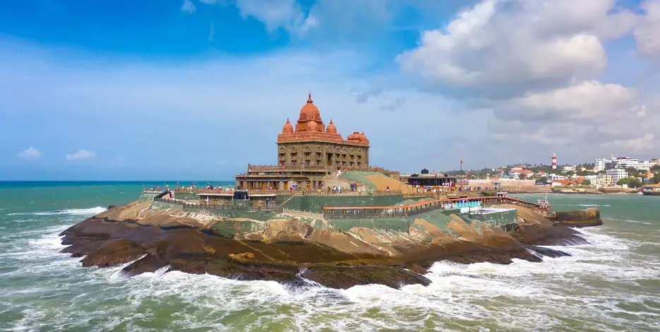 14 Days Golden Triangle with Kerala Beach Tour India
