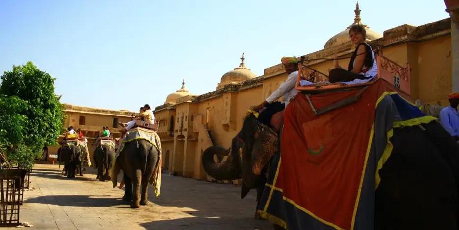 Boutique Golden Triangle India Tour with Mandawa Shekhawati Haveli