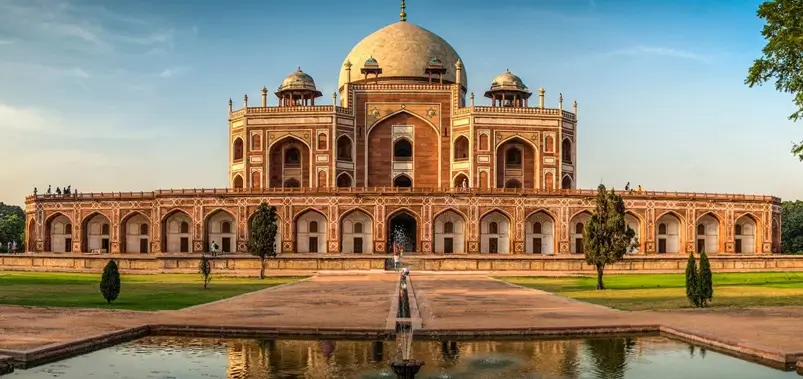 VIP Monument Experiences and Private Historical Tours
