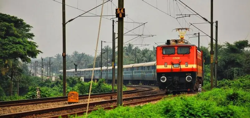 Delhi to Agra by Train – Fast and Efficient