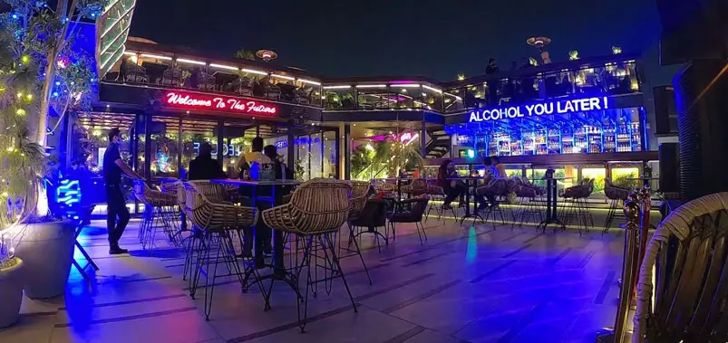7. Molecule Air Bar