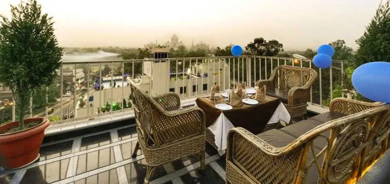 Best Budget Hotels Near the Taj Mahal