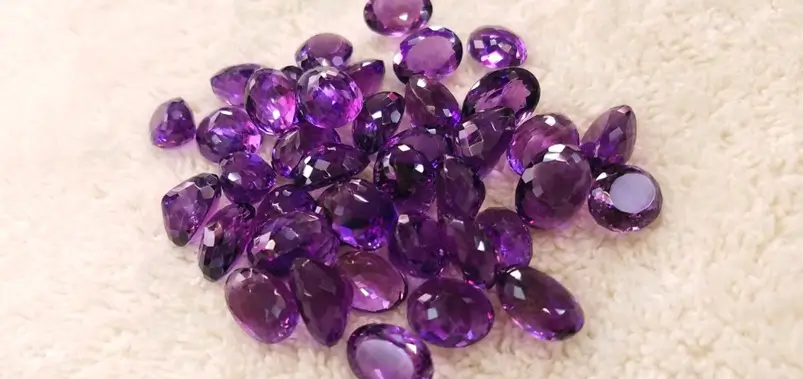 How to Spot Fake Gemstones in Jaipur