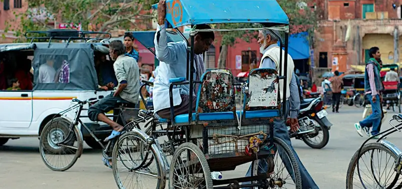 Common Tourist Mistakes During Rickshaw Rides